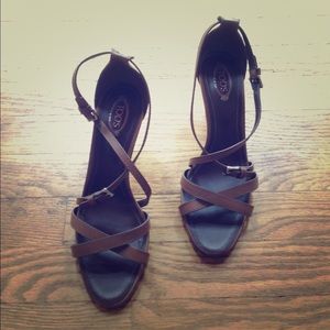 Tod's Brown Leather Strappy Sandals